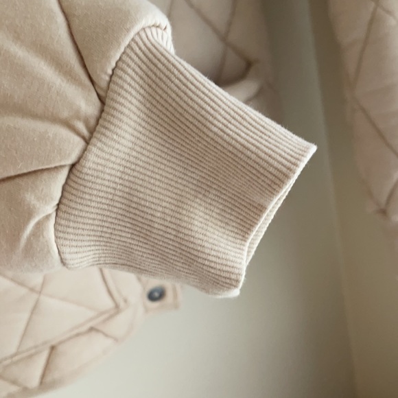 Quilted jacket from Target - Picture 4 of 5